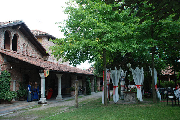 Esterni 2