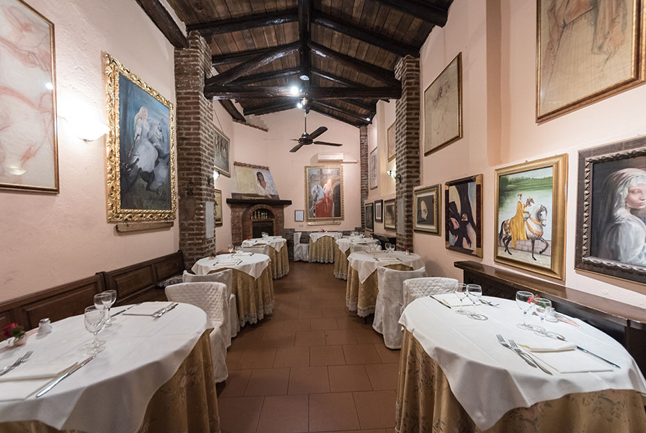 Sala di S.Ambrogio 10